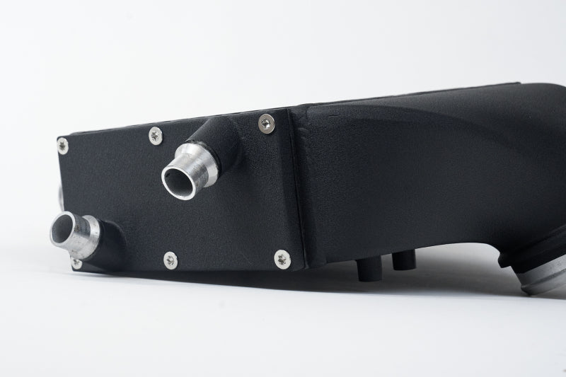 CSF 2014+ BMW M3/M4 (F8X) Top Mount Charge-Air-Cooler - Crinkle Black - 8082