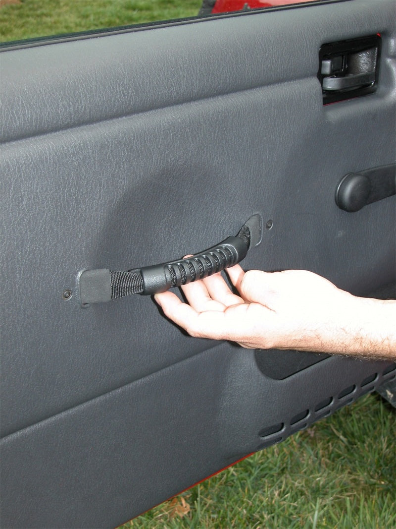 Rugged Ridge Door Pull Straps Black 97-06 Jeep Wrangler - 11826.01 for 1997-2006 Jeep Wrangler - installed view