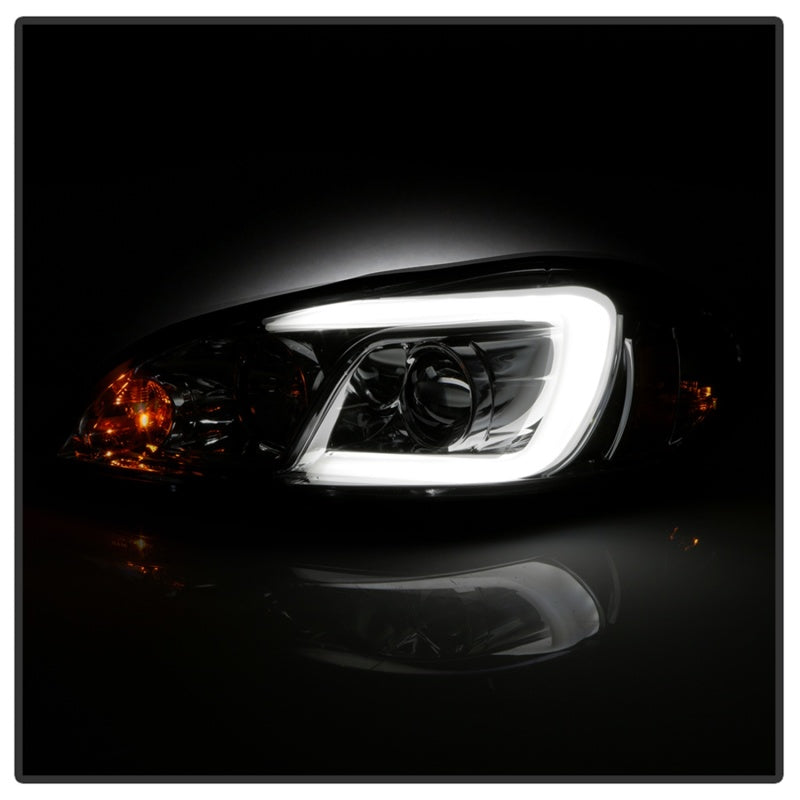 Spyder 06-13 Chevy Impala / 06-07 Chevy Monte Carlo Projector Headlights - Light Bar - Chrome - 5086686
