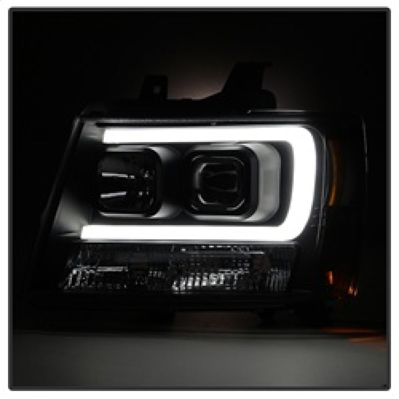 Spyder 07-14 Chevy Suburban/1500/2500/Tahoe V2 Projector Headlights Blk PRO-YD-CSUB07V2-DRL-BK - 5082565