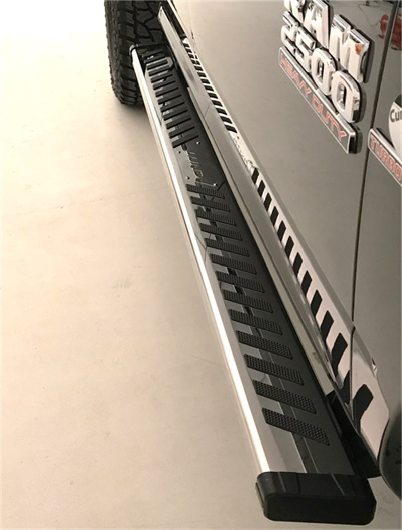 Lund 09-17 Dodge Ram 1500 Crew Cab Summit Ridge 2.0 Running Boards - Stainless - 28665028