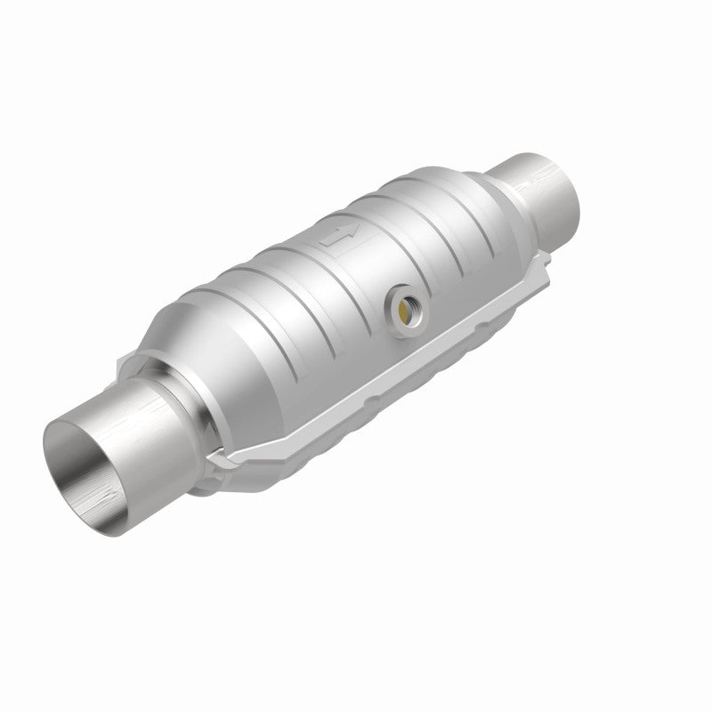 MagnaFlow Conv Univ 2.5in Inlet/Outlet Center/Center Round 11in Body L x 5.125in W x 15in Overall L - 51356