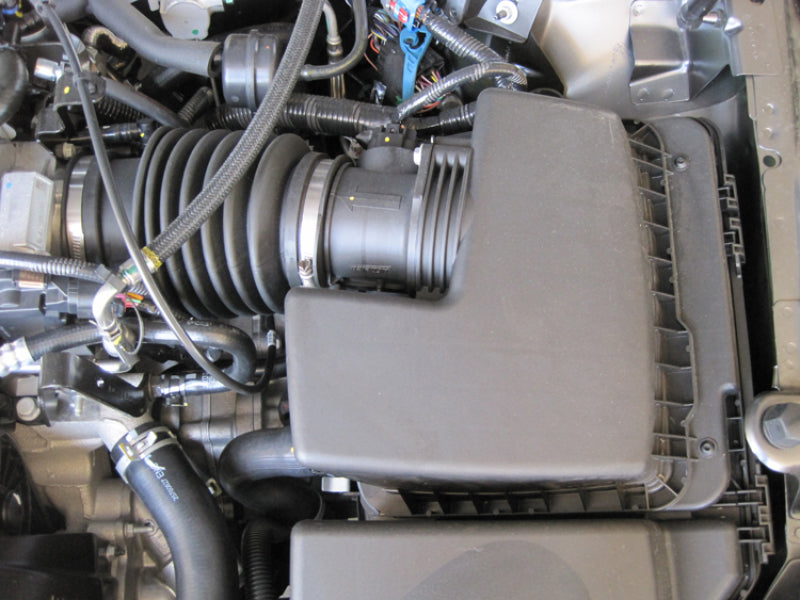 K&amp;N 05-09 Chevy Equinox / 08-10 Malibu / 06-10 Buick Lucerne 06-09 Cadillac DTS Drop In Air Filter - 33-2296