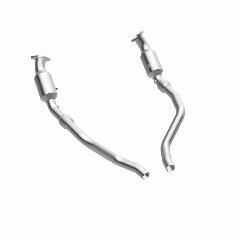 MagnaFlow Conv D/F 05- 300C/Magnum 5.7 w/cats - 16421