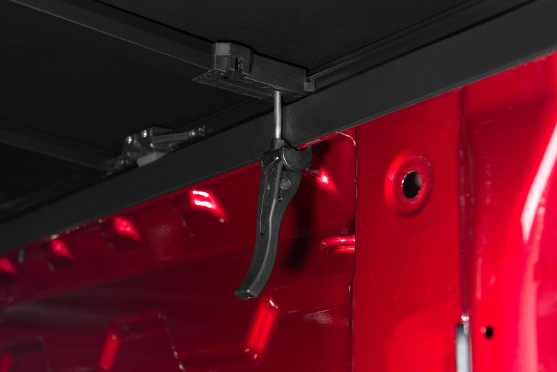 Tonno Pro 15-19 Ford F-150 6.5ft Styleside Tonno Fold Tri-Fold Tonneau Cover - 42-315
