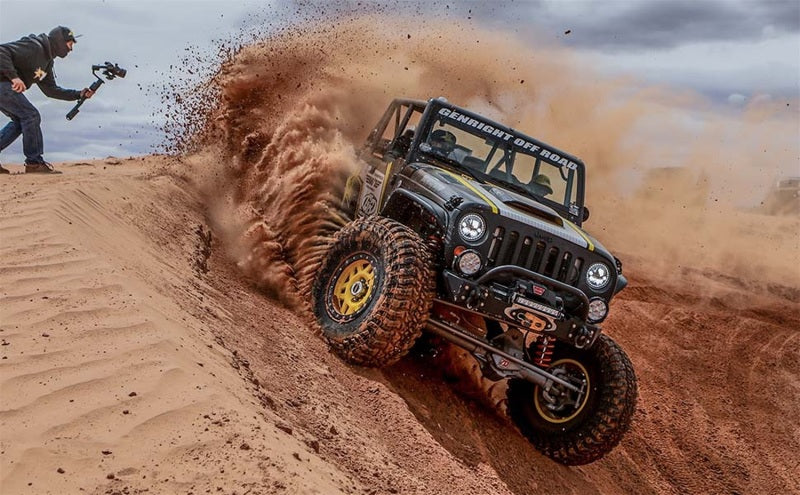 MagnaFlow SYS C/B 97-99 Jeep Wrangler 2.5/4.0 - 17125