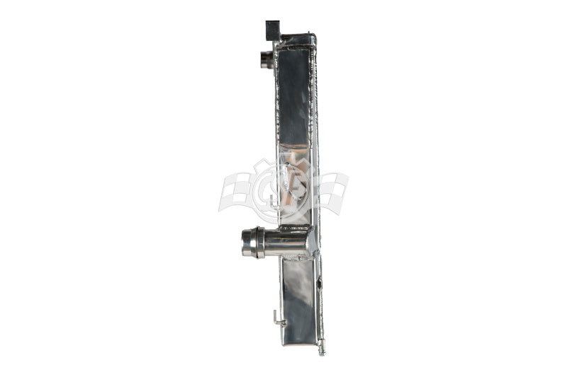 CSF 99-06 BMW 323i / 99-05 BMW 325i / 99-06 BMW 328i / 99-05 BMW 330i / 03-05 BMW Z4 Radiator - 3055
