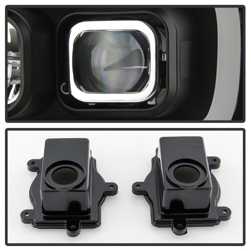 Spyder 07-14 Chevy Suburban/Tahoe V2 Projector Headlights LED Turn Sig Black PRO-YD-CSUB07V3-SB-BK - 5086242