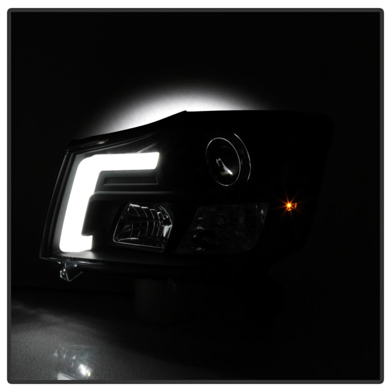 Spyder 04-15 Nissan Titan / 04-07 Nissan Armada V2 Projector Headlights - Black PRO-YD-NTI04-DRL-BK - 5085504