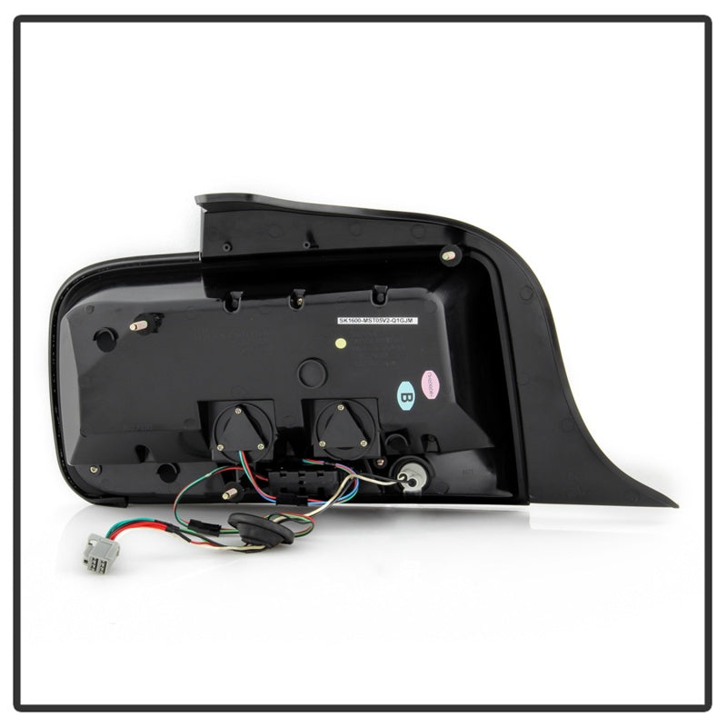 Spyder 05-09 Ford Mustang (White Light Bar) LED Tail Lights - Smoke ALT-YD-FM05V3-LED-SM - 5086709