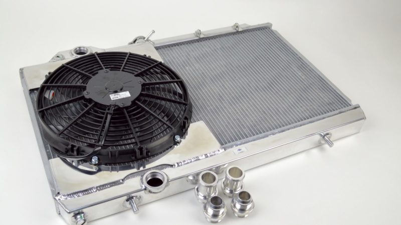 CSF 96-07 Mitsubishi Evo 4/5/6/7/8/9 Full-Slim Radiator w/12in Fan &amp; Shroud/-16AN &amp; Slip On Fitting - 7075