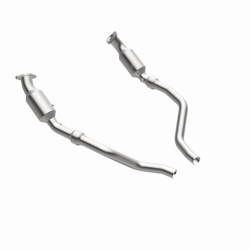 MagnaFlow Conv D/F 05- 300C/Magnum 5.7 w/cats - 16421