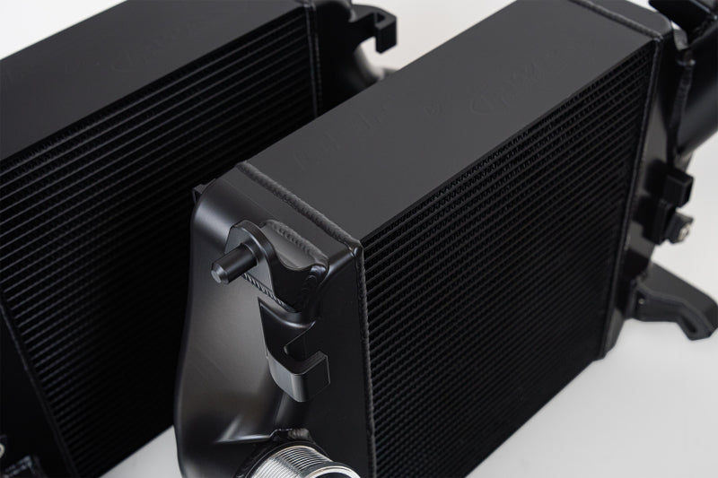 CSF 2019+ Lamborghini Urus / 2020+ Audi RS Q8 / SQ8 / SQ7 High Performance Intercooler System- Black - 8211