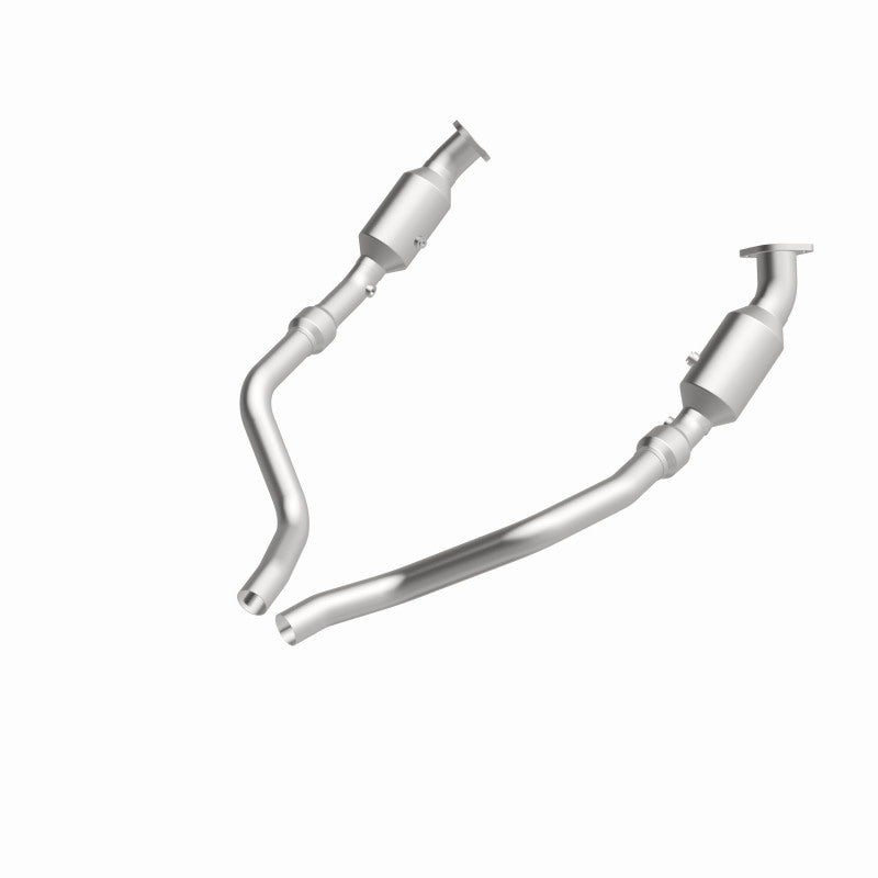 MagnaFlow Conv D/F 05- 300C/Magnum 5.7 w/cats - 16421