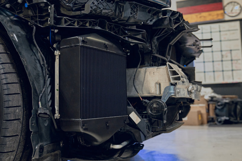 CSF 2019+ Lamborghini Urus / 2020+ Audi RS Q8 / SQ8 / SQ7 High Performance Intercooler System- Black - 8211