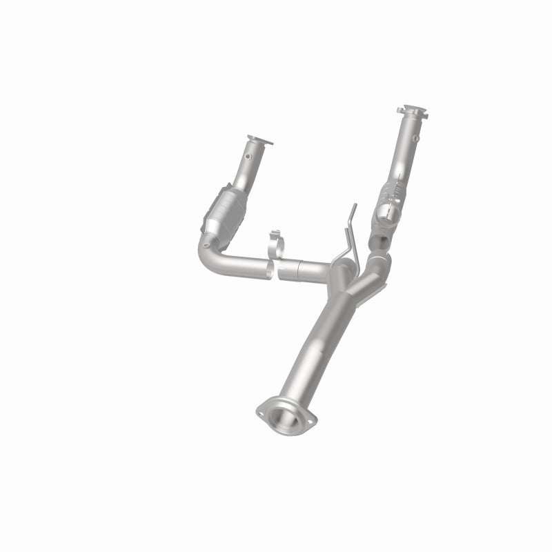 MagnaFlow Conv Direct Fit 11-16 Chevrolet Silverado 2500HD/3500HD / GMC Sierra 2500HD/3500HD - 21-252